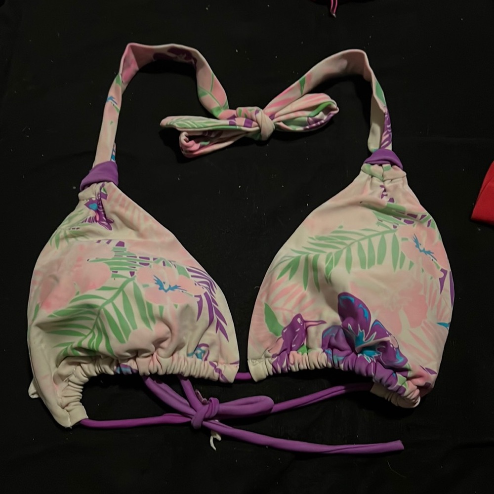 Bathing suits top